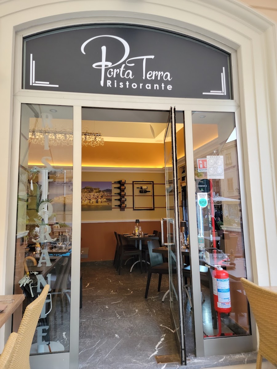 Porta Terra