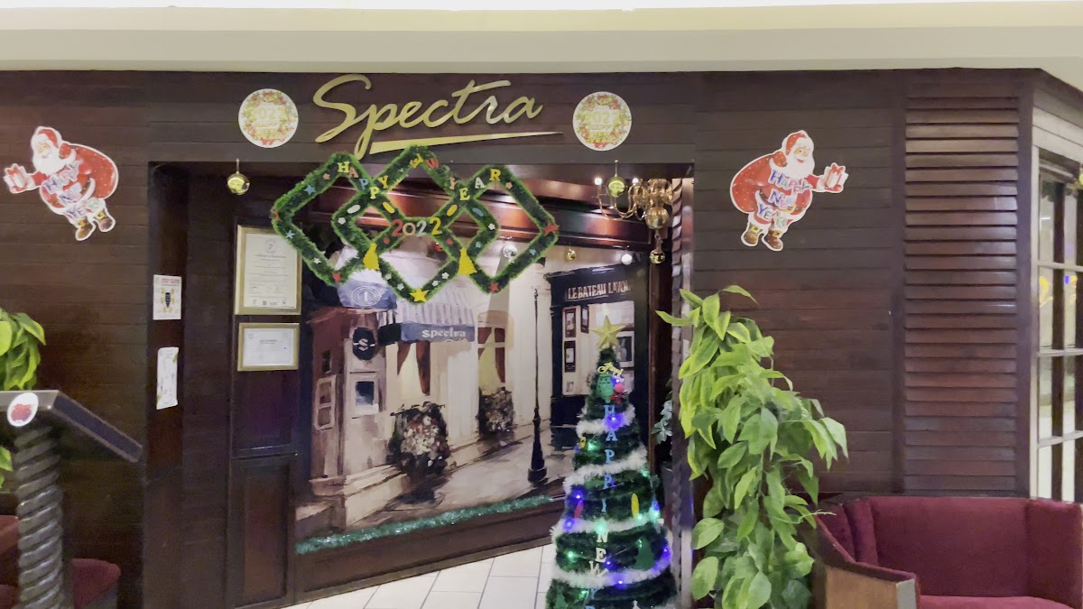 Spectra Restaurant & Cafe